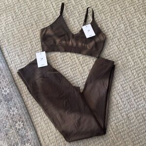 Gymshark Blur Seamless leggings and matching bralette - archive brown